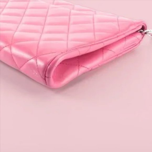 Chanel Quilted Single Flap New Clutch on Chain - Picture 4 of 13